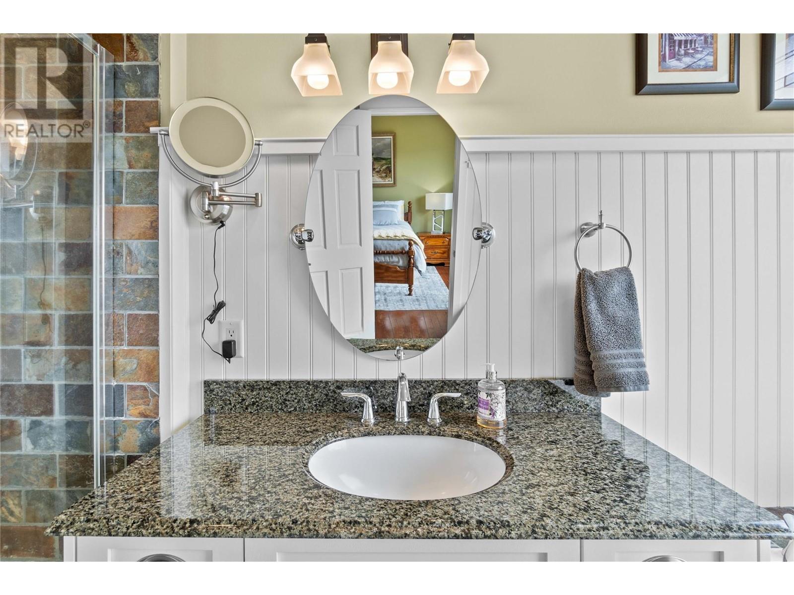 2754 Sun Ridge Place, Tappen, British Columbia  V0E 2X3 - Photo 44 - 10347605