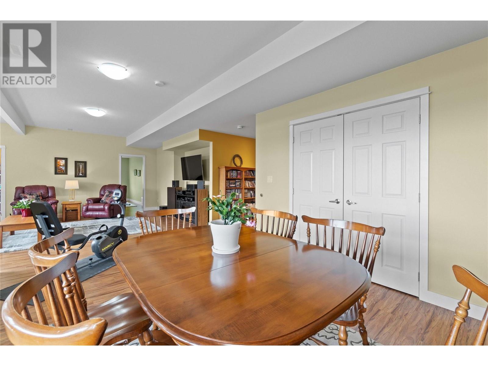 Property at 2754 Sun Ridge Place image 5