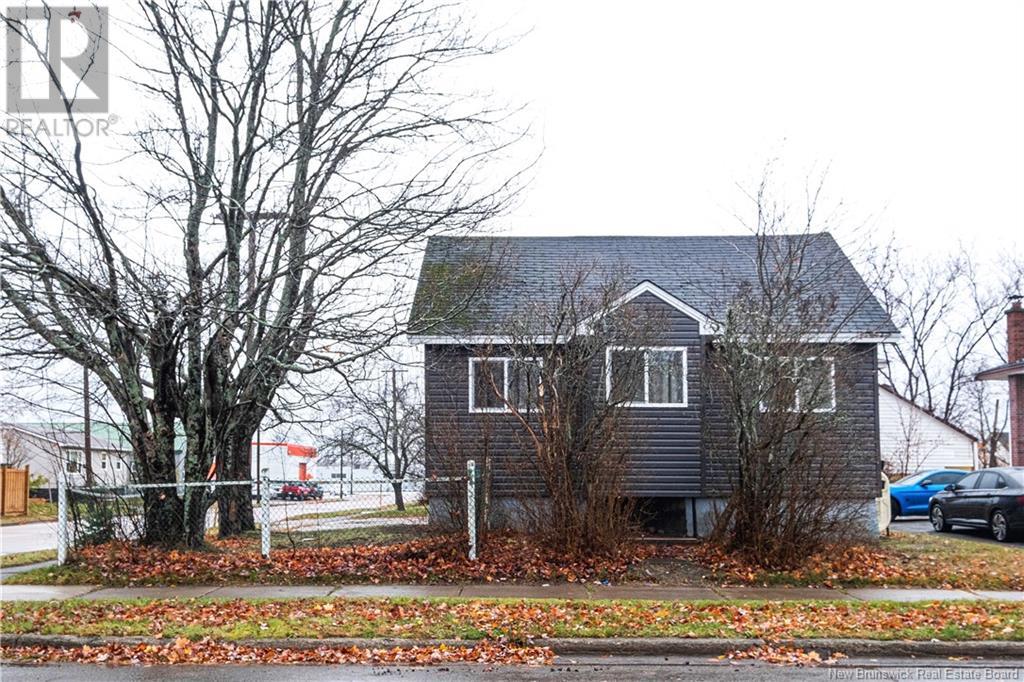 Property at 44 Chapman Street image 3