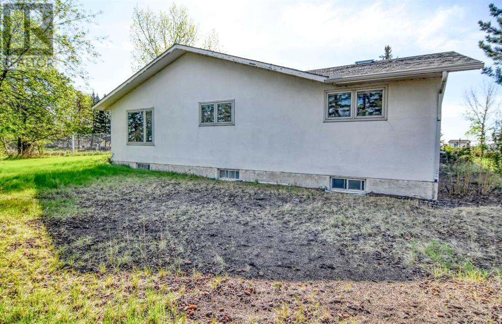 262167 Range Road 293, Rural Rocky View County, Alberta  T4A 0N1 - Photo 12 - A2221353