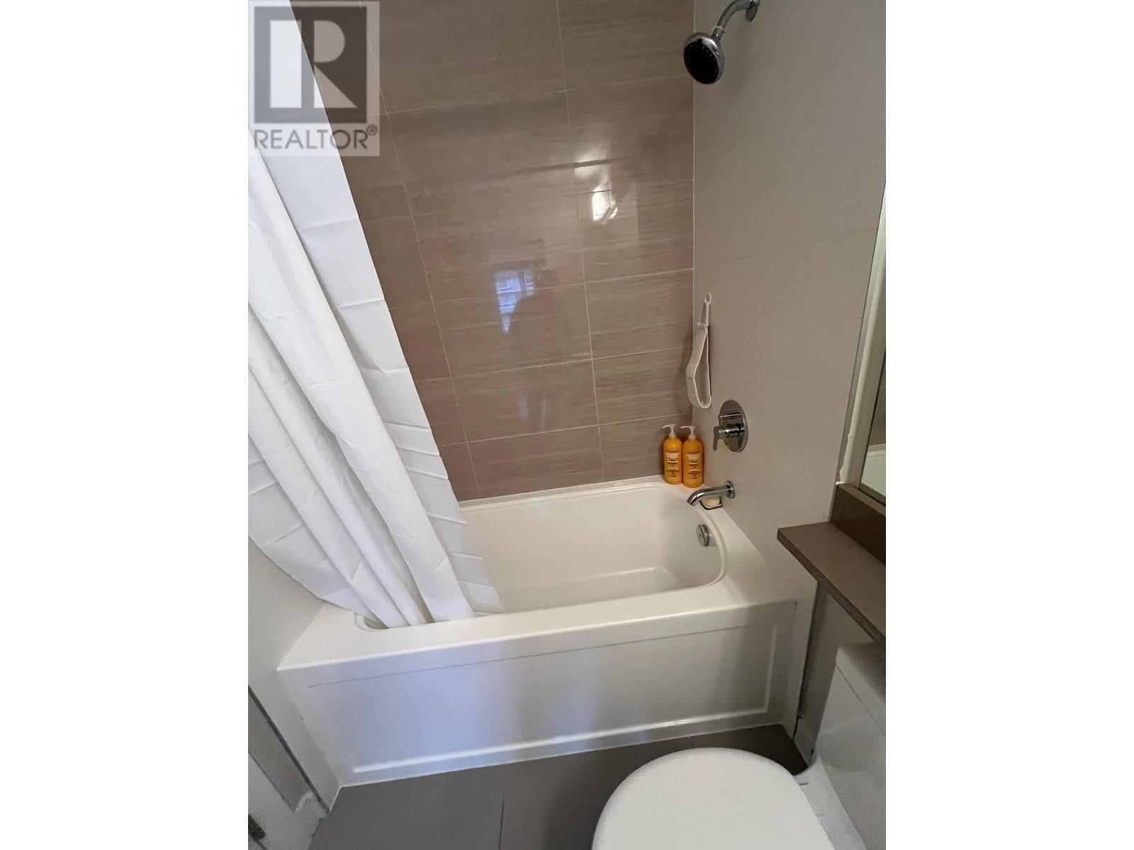 304 12040 222 Street, Maple Ridge, British Columbia  V2X 5W1 - Photo 13 - R3003235