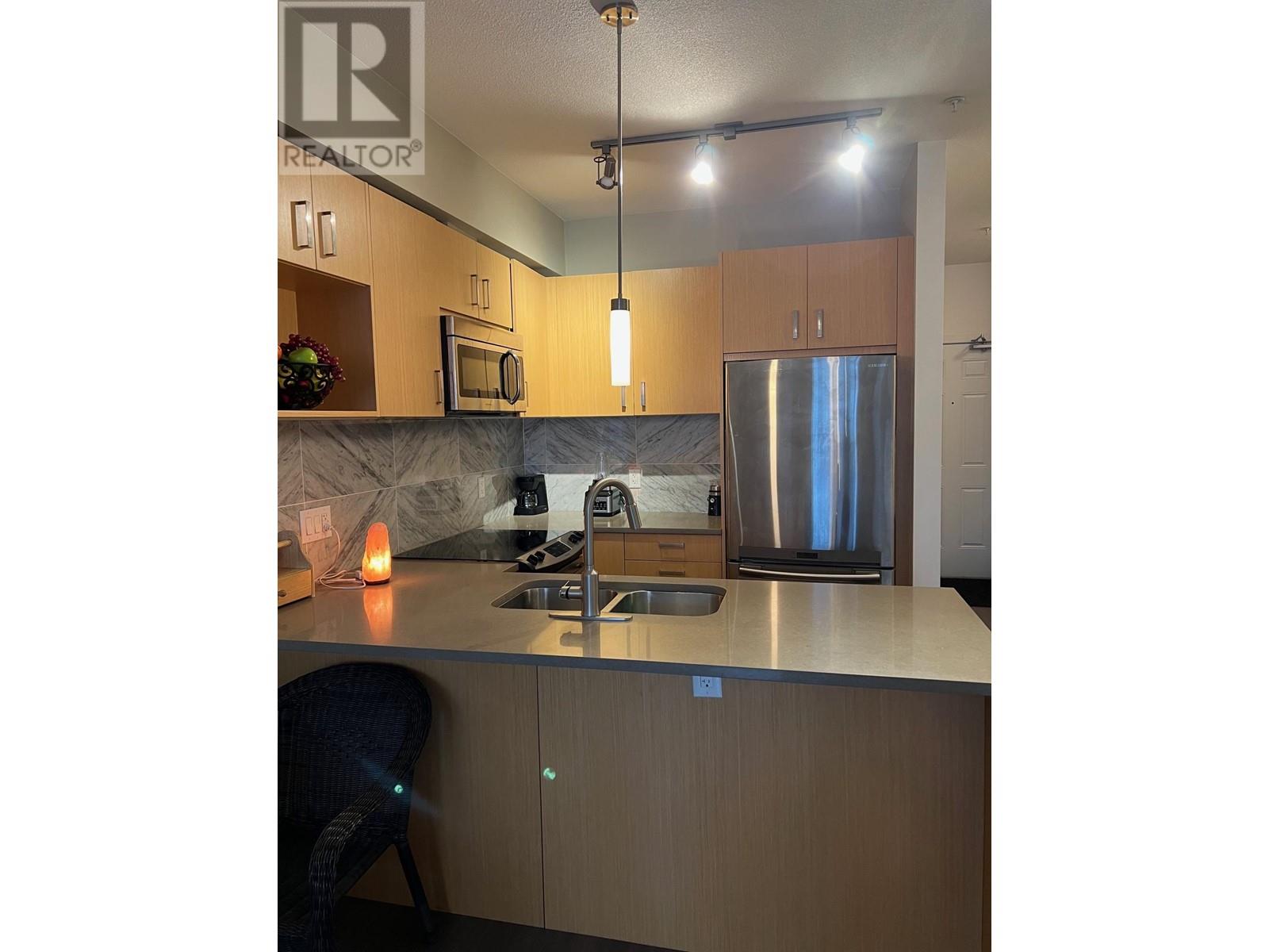 304 12040 222 Street, Maple Ridge, British Columbia  V2X 5W1 - Photo 15 - R3003235