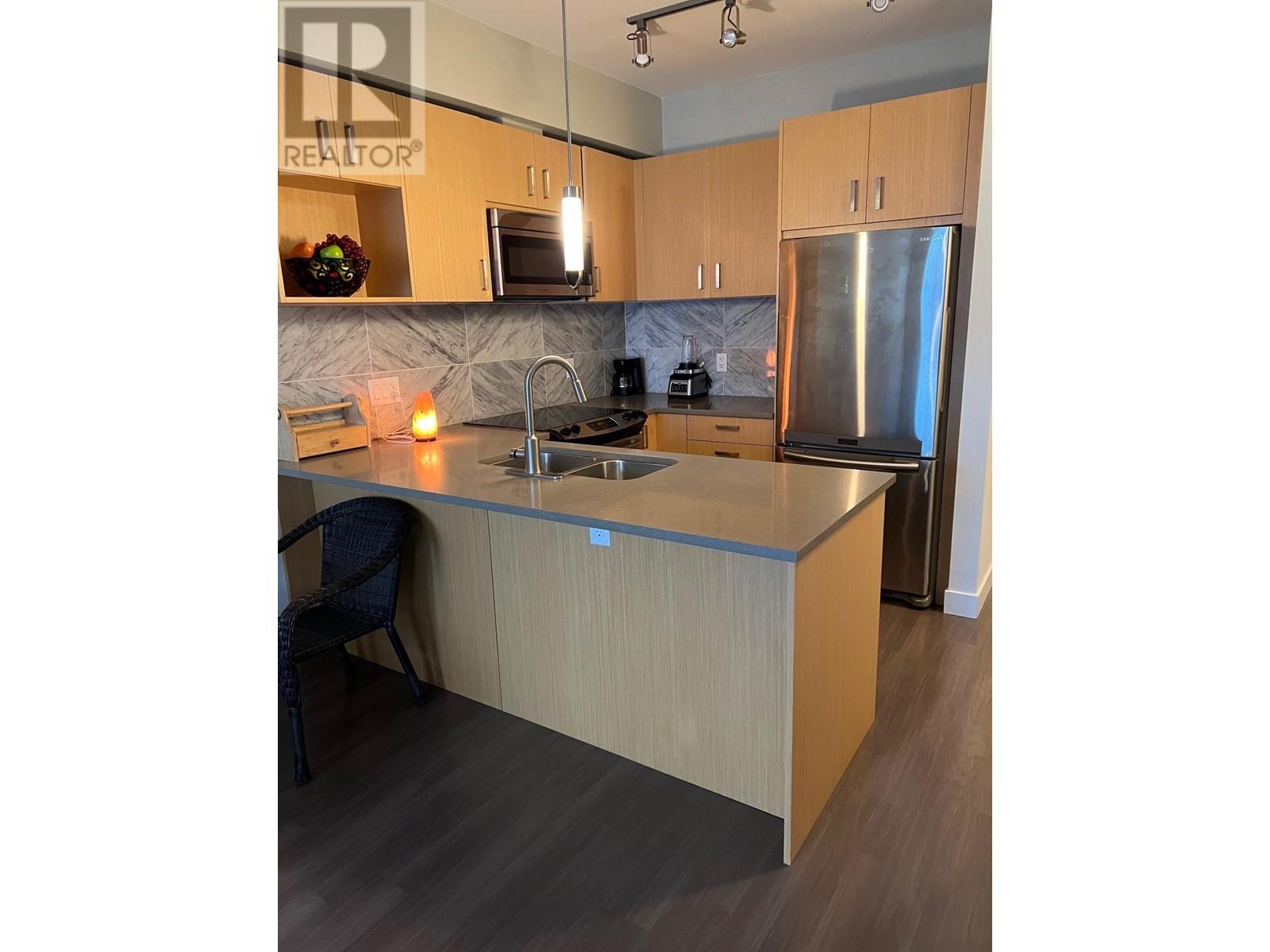 304 12040 222 Street, Maple Ridge, British Columbia  V2X 5W1 - Photo 8 - R3003235