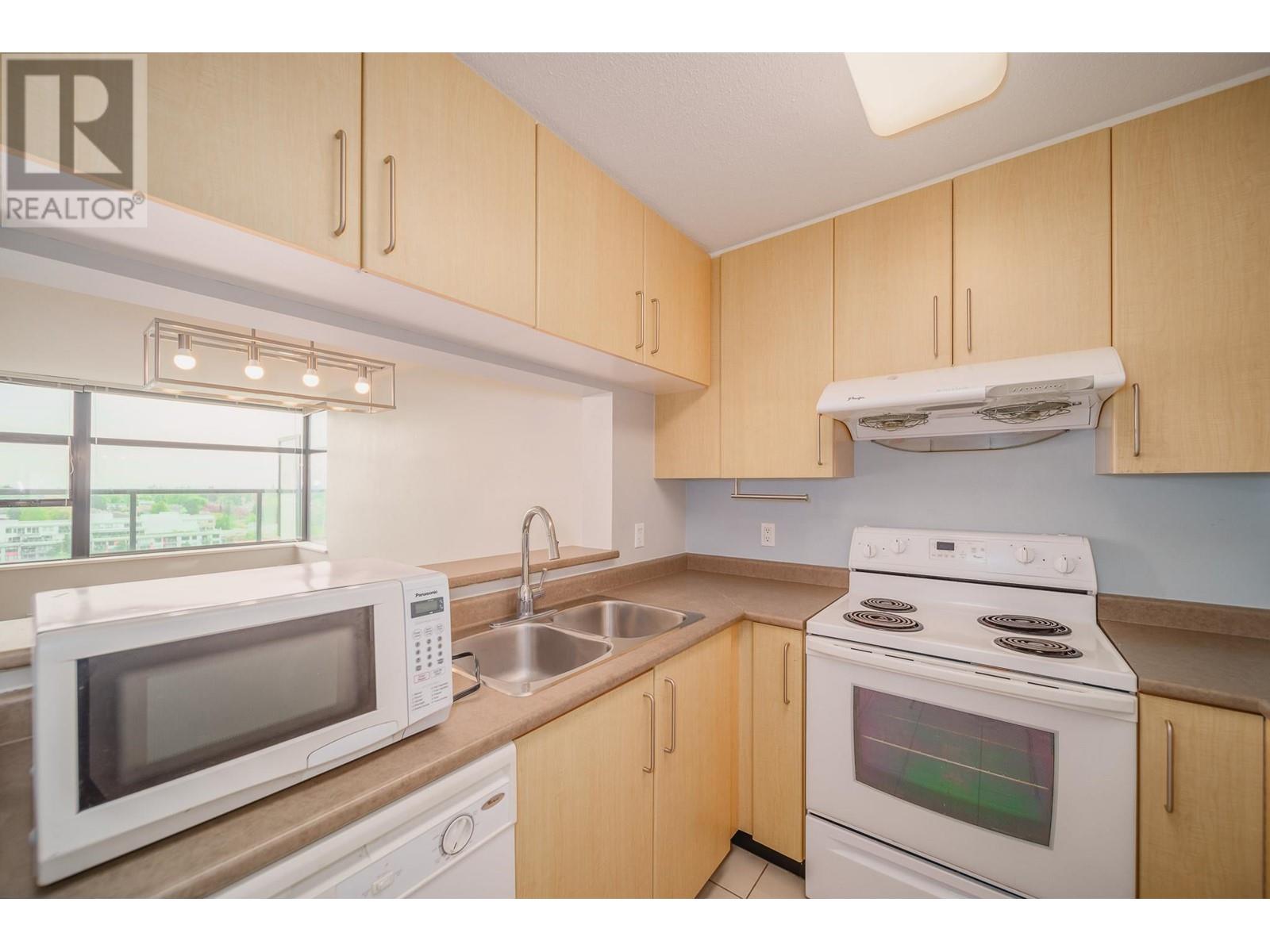 2103 5380 Oben Street, Vancouver, British Columbia  V5R 6H7 - Photo 8 - R3003244