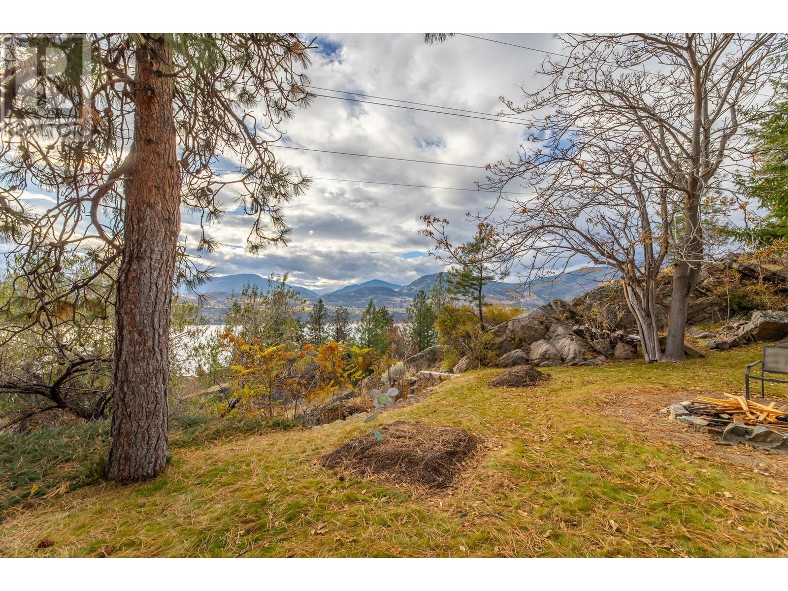 223 Sunnybrook Drive, Okanagan Falls, British Columbia  V0H 1R3 - Photo 41 - 10348136