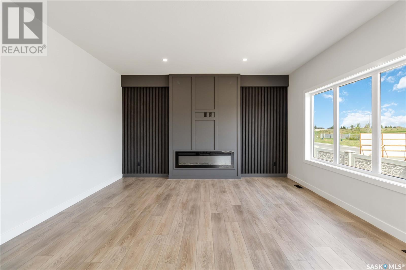 Property at 419 Doran CRESCENT image 5