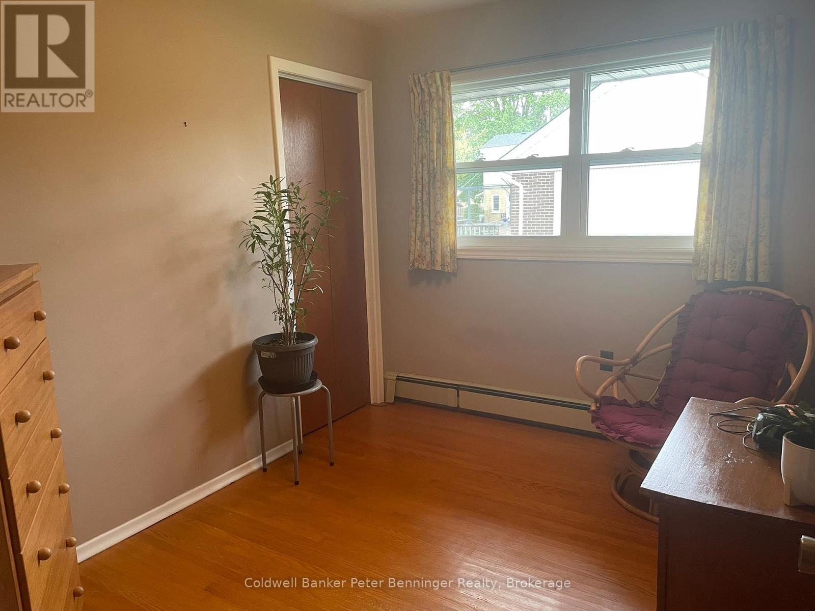 624 Victoria Street S, Brockton, Ontario  N0G 2V0 - Photo 13 - X12151294