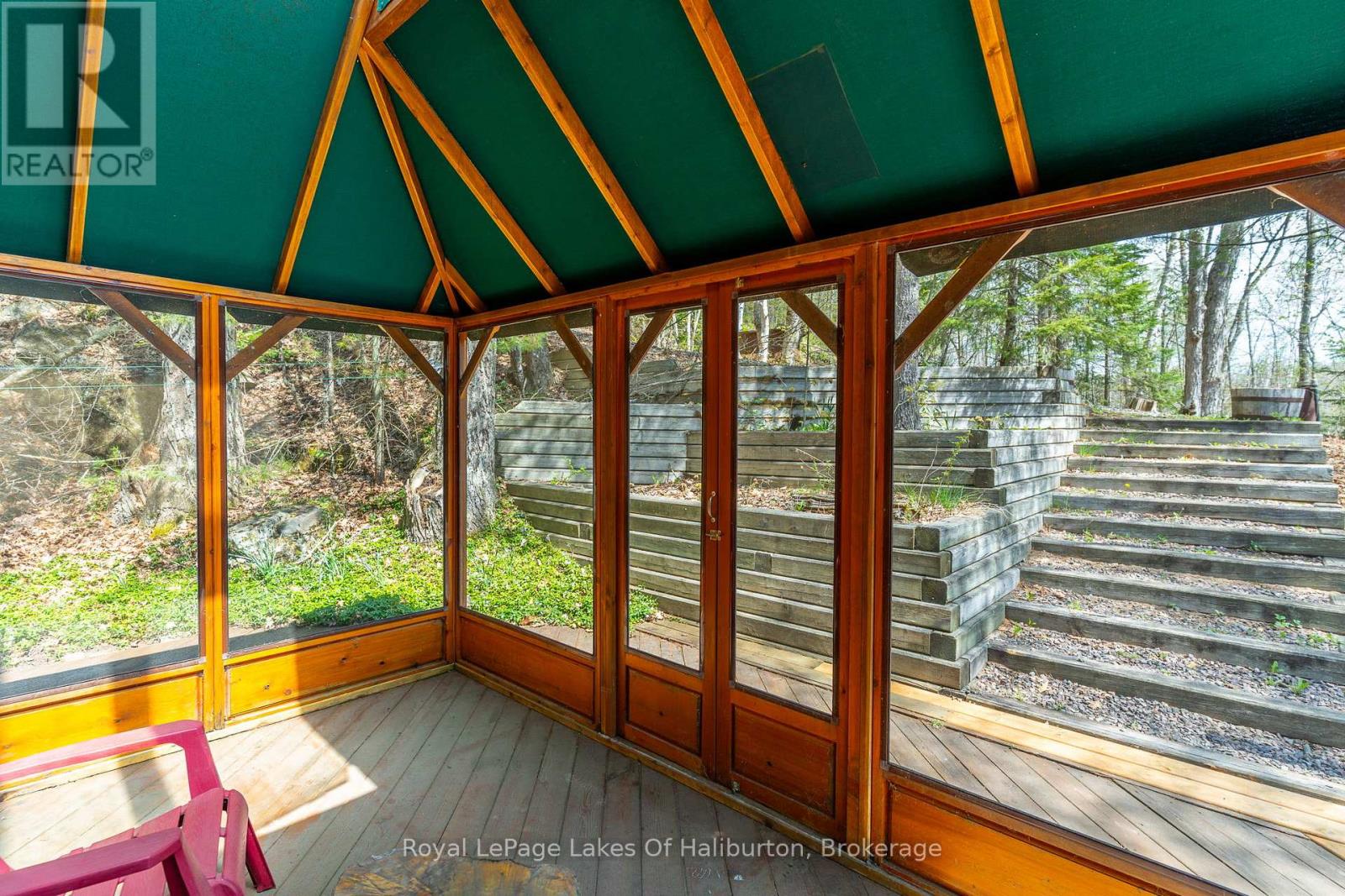 1248 Portage Road, Dysart Et Al, Ontario  K0M 1S0 - Photo 11 - X12151302