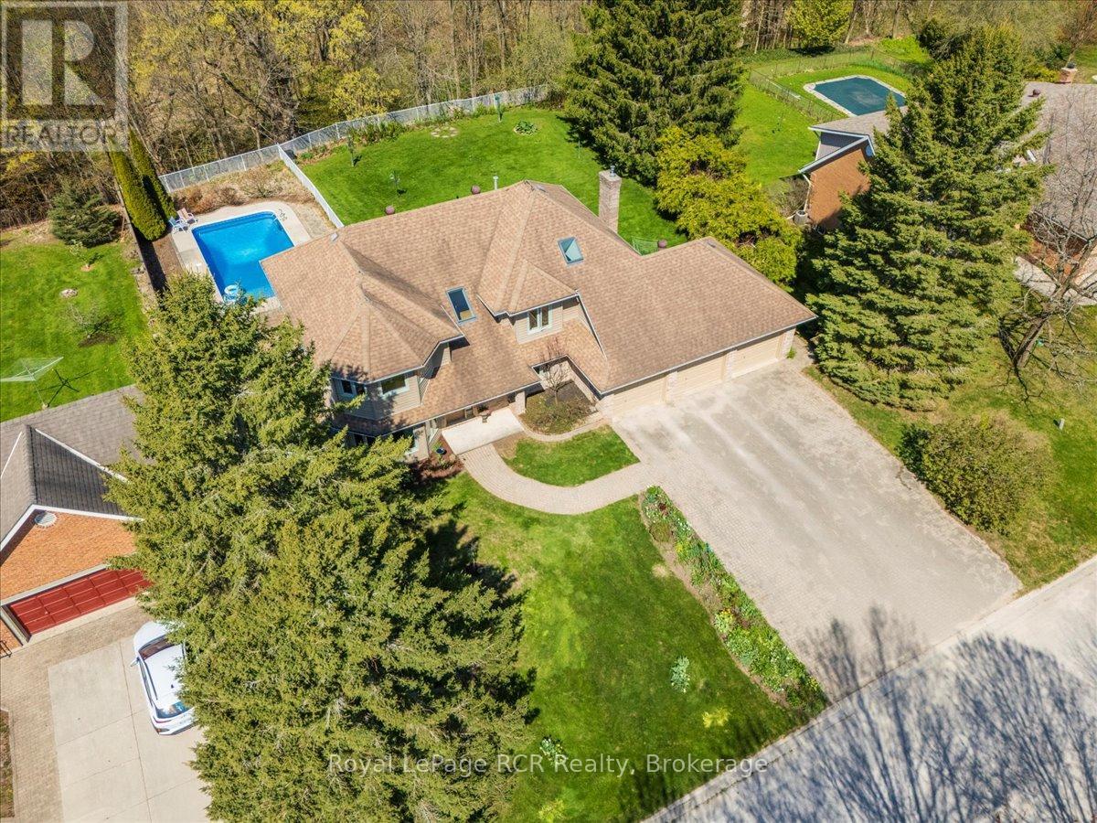 174 FOREST HILL DRIVE, Georgian Bluffs, Ontario