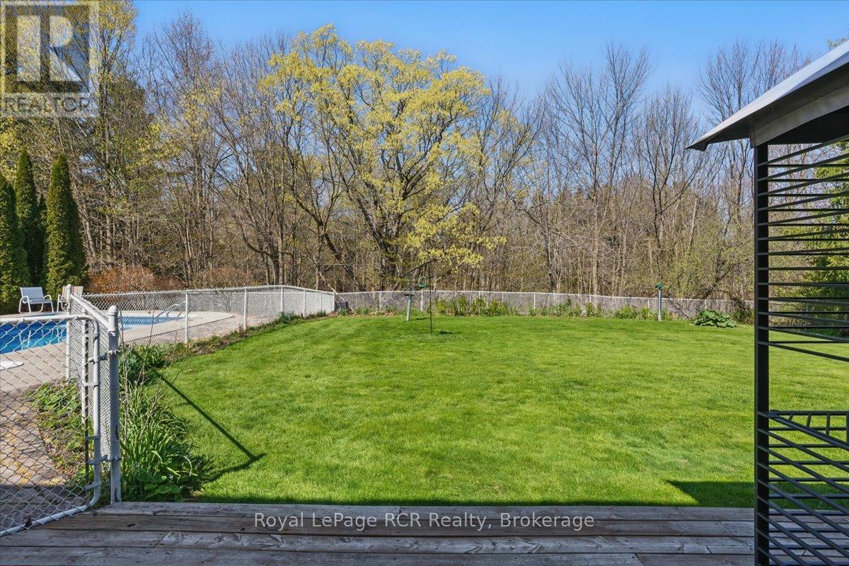174 Forest Hill Drive, Georgian Bluffs, Ontario  N4K 5N6 - Photo 48 - X12151331