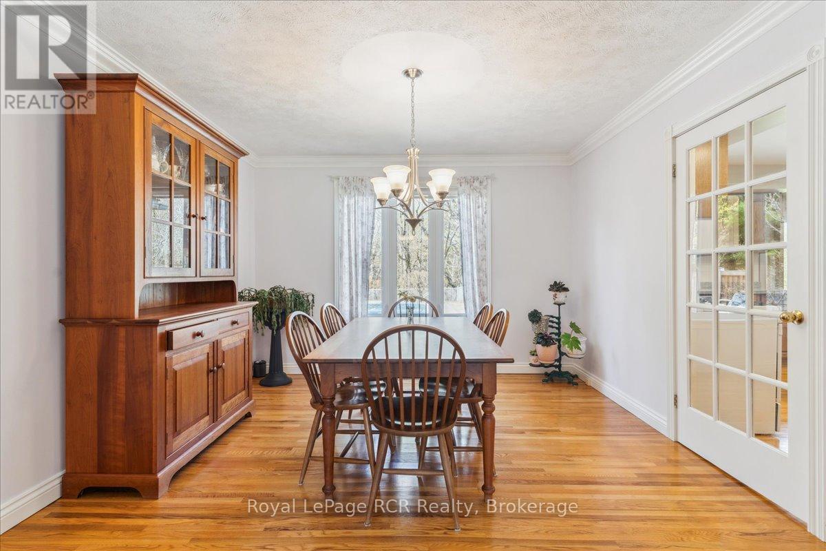 174 Forest Hill Drive, Georgian Bluffs, Ontario  N4K 5N6 - Photo 8 - X12151331