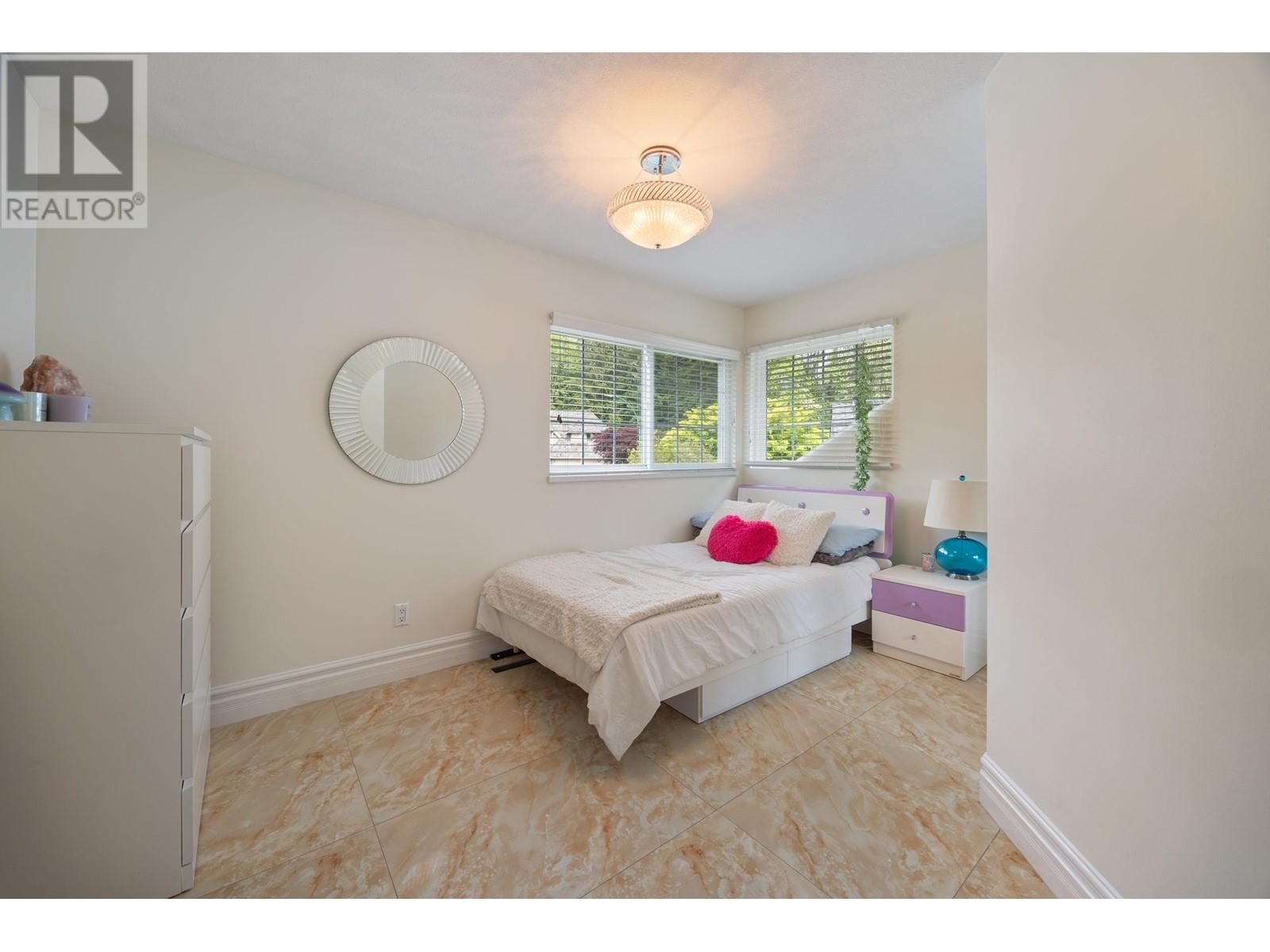 1766 Emerson Court, North Vancouver, British Columbia  V7H 2Y6 - Photo 18 - R3003230