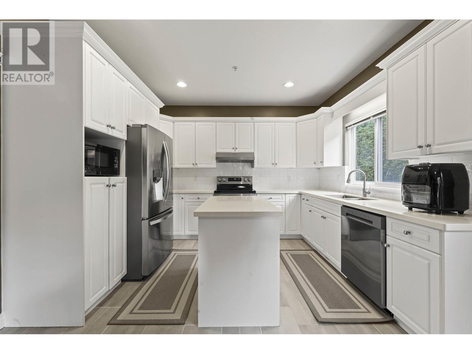 3234 Osborne Street, Port Coquitlam, British Columbia  V3B 8C8 - Photo 18 - R3003246