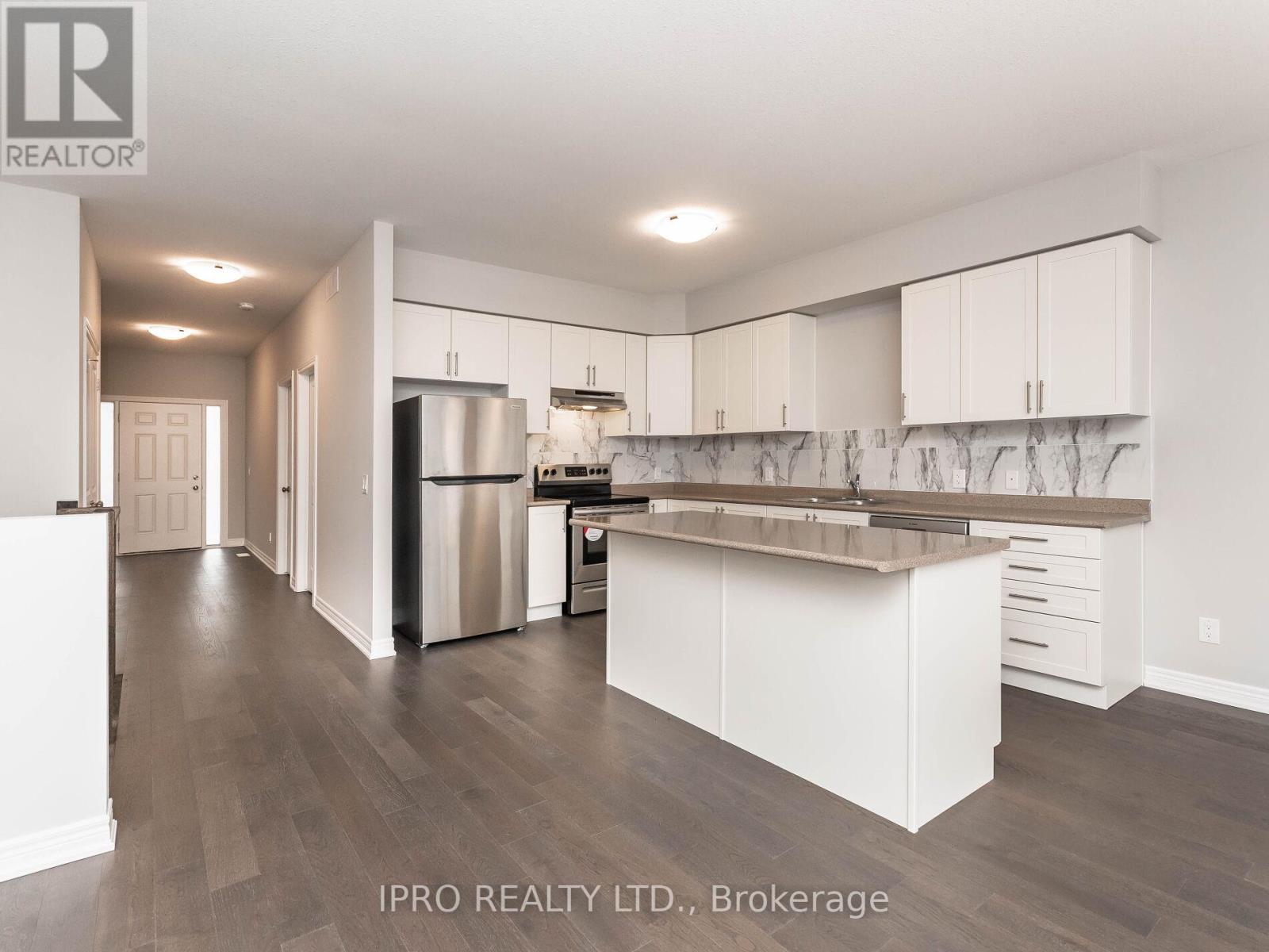 29 Barker Parkway, Thorold, Ontario  L2V 0H3 - Photo 14 - X12146390