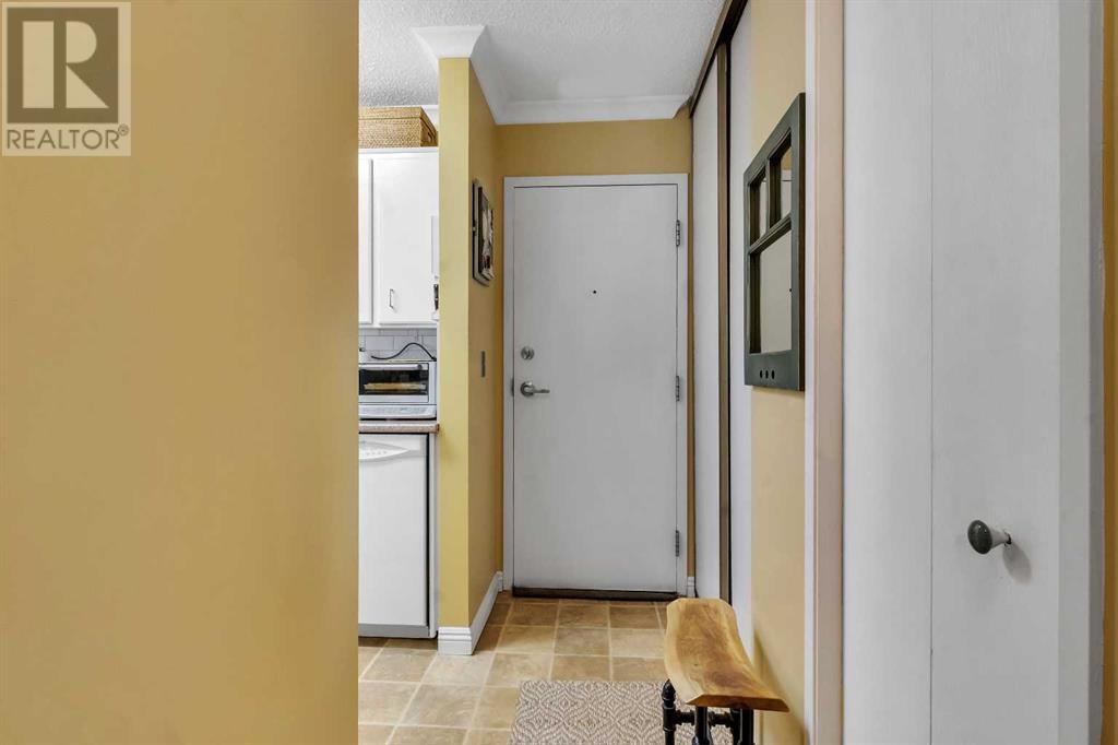 Property at 1102, 4001A 49 Street NW image 2
