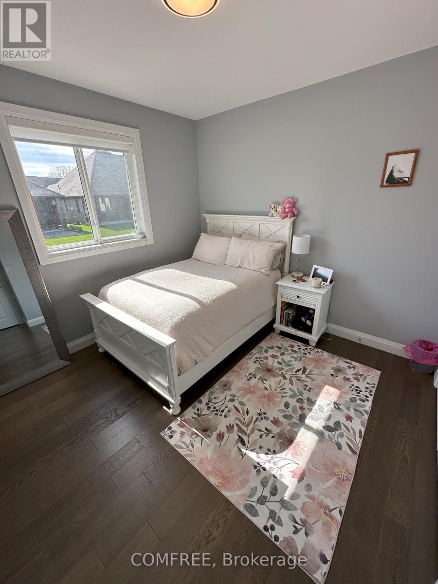 1343 Clearwater Avenue, Windsor, Ontario  N8P 0E9 - Photo 12 - X12151237