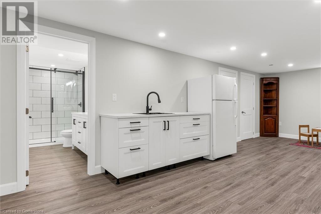 14 Carousel Avenue, Hamilton, Ontario  L9A 4L5 - Photo 30 - 40729088