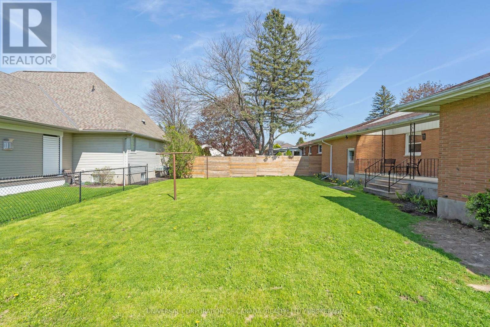 40 Fath Avenue, Aylmer, Ontario  N5H 1V8 - Photo 44 - X12134020