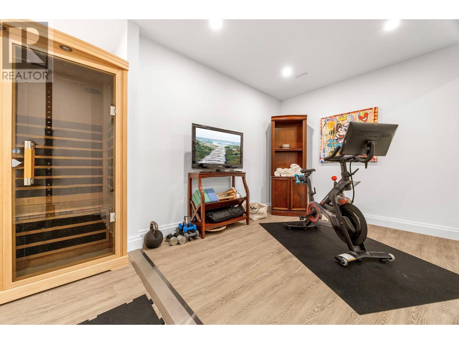 2584 Lucinde Road, West Kelowna, British Columbia  V1Z 4B1 - Photo 49 - 10348071