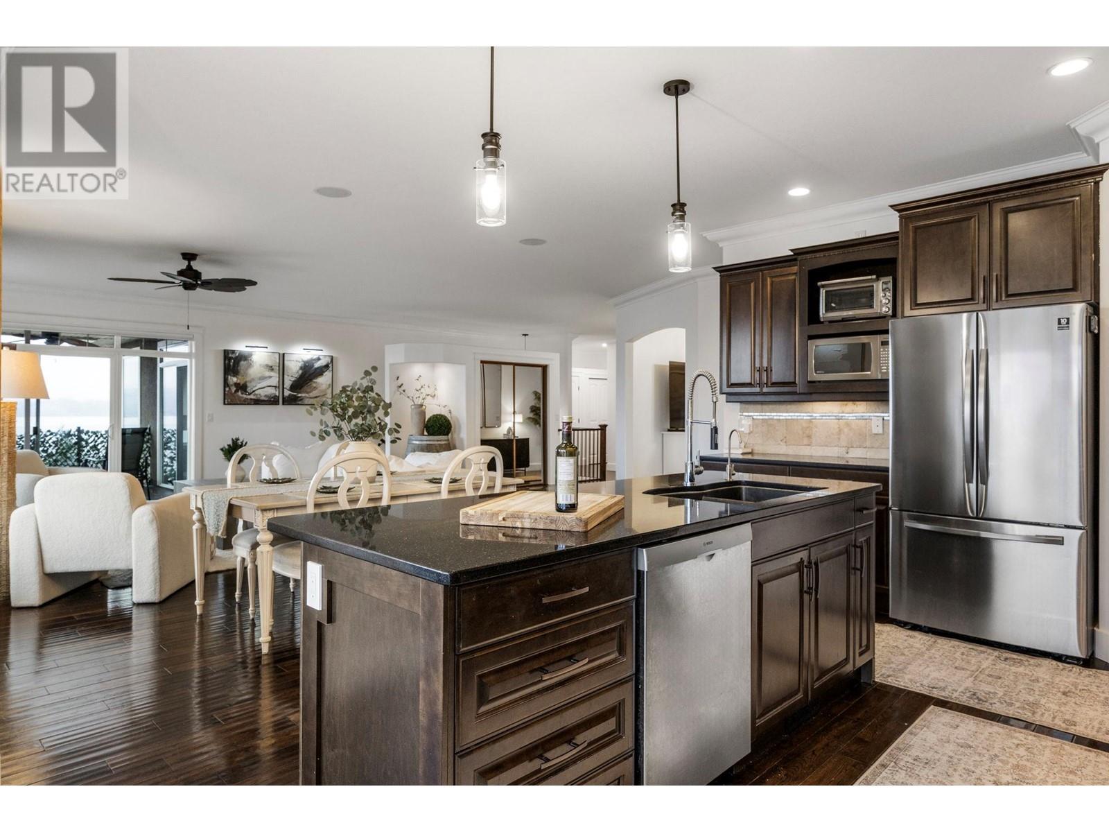 2584 Lucinde Road, West Kelowna, British Columbia  V1Z 4B1 - Photo 15 - 10348071