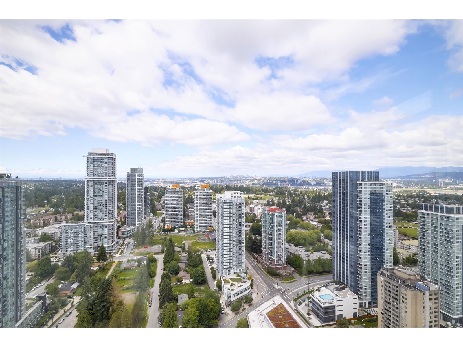 3709 13495 Central Avenue, Surrey, British Columbia  V3T 0K2 - Photo 16 - R2991692
