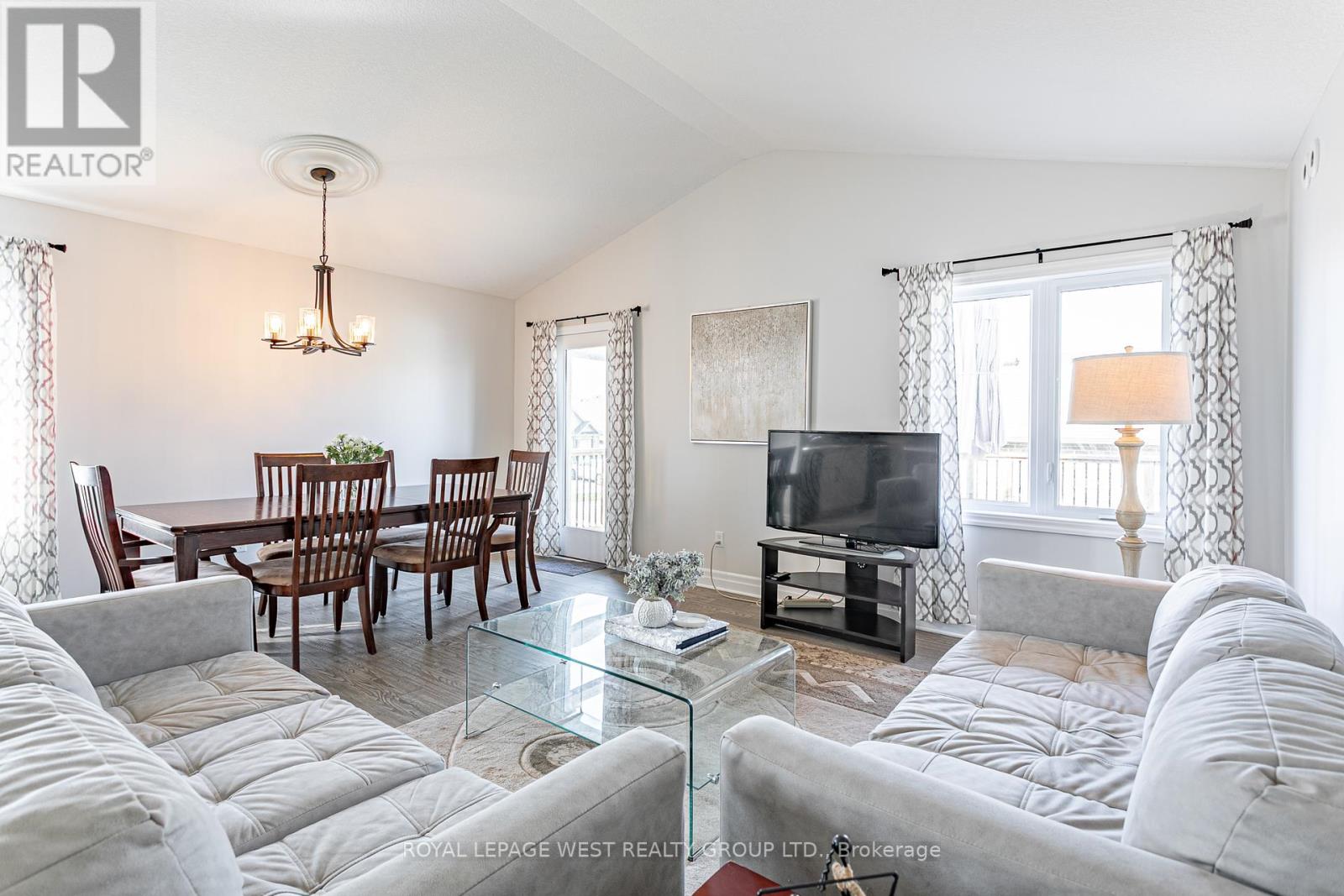 Property at 25 HOLLINGSHEAD ROAD image 5