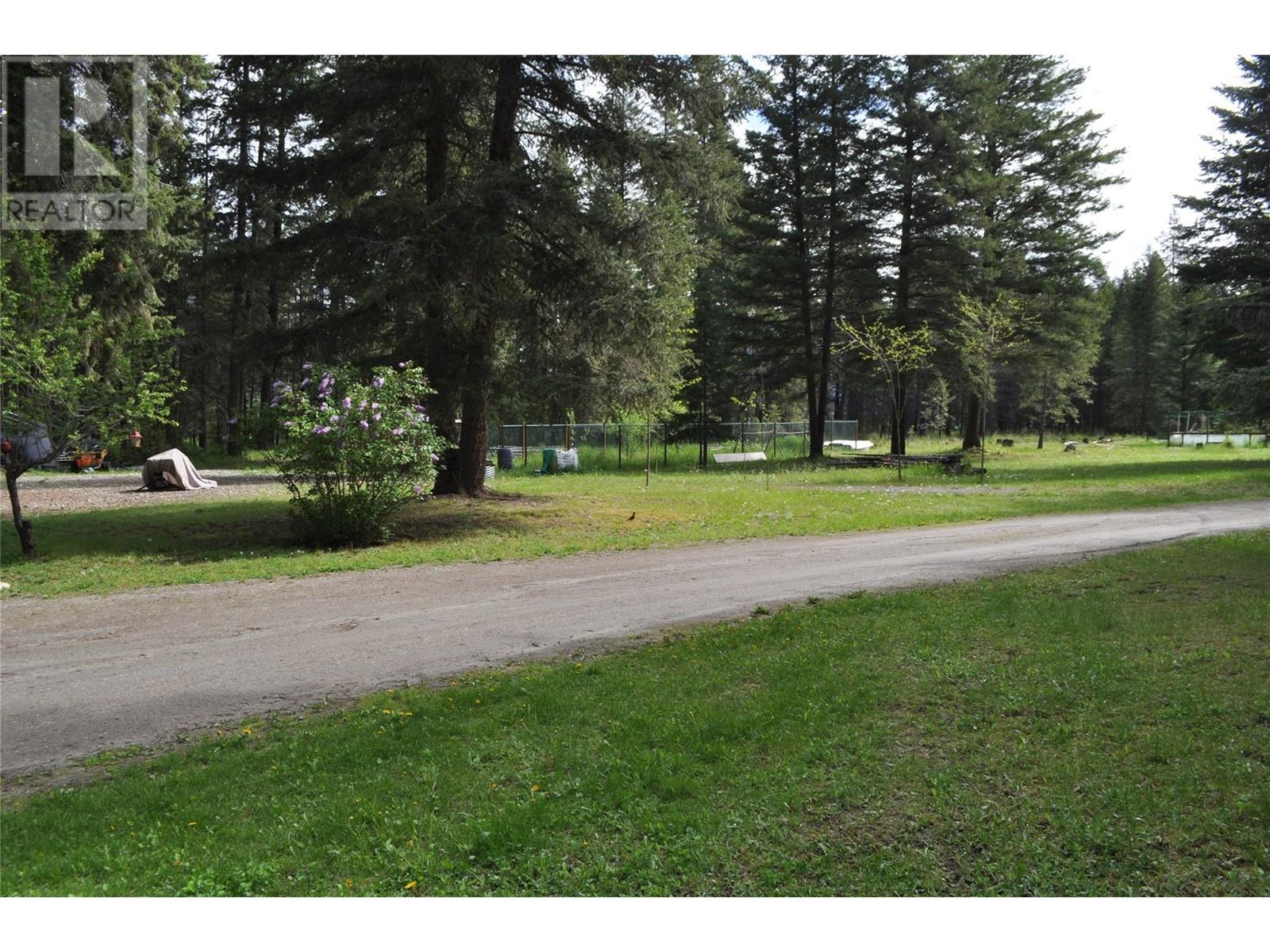 1157 Highway 6 Highway E, Cherryville, British Columbia  V0E 2G1 - Photo 29 - 10339912