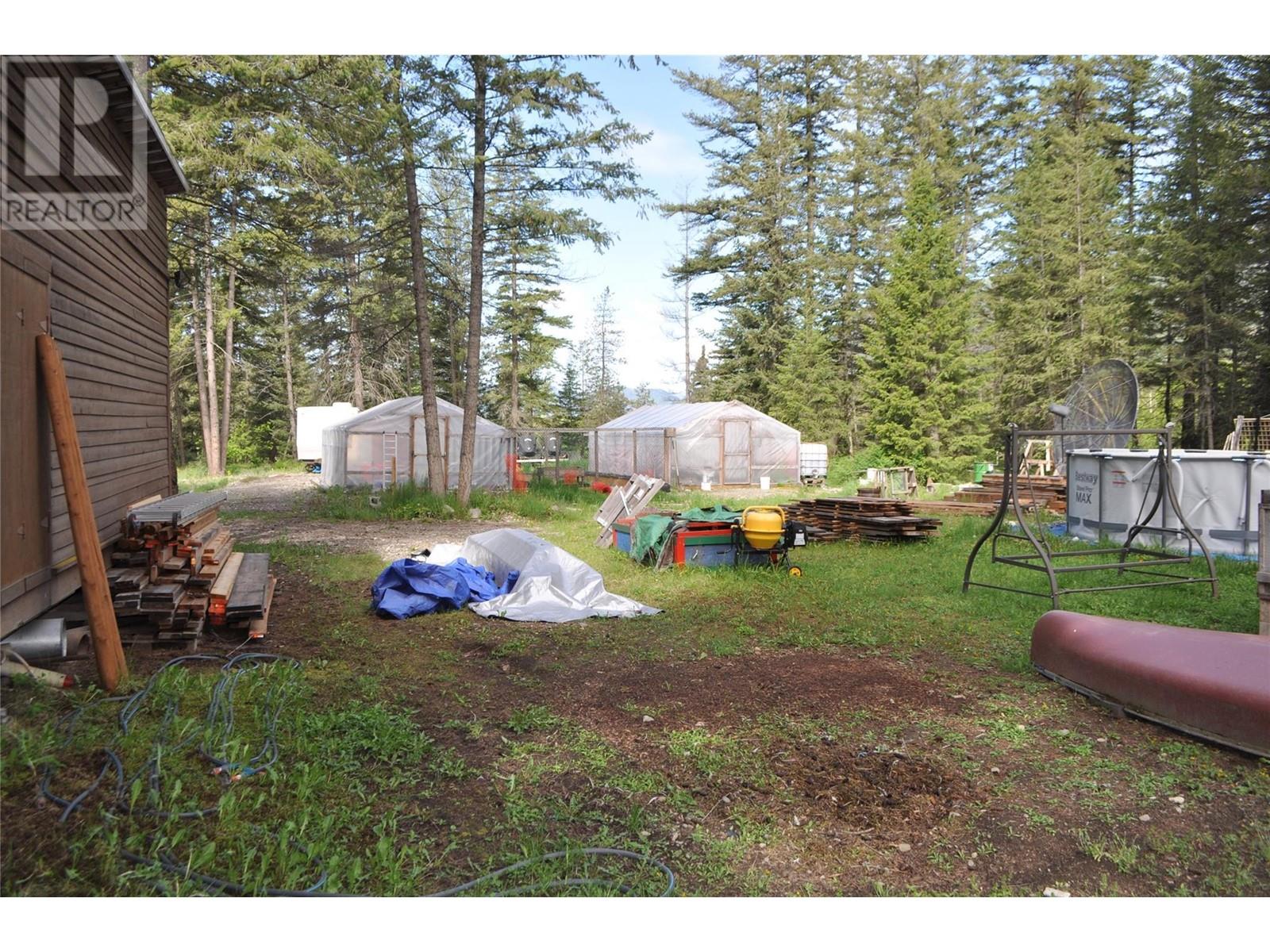 1157 Highway 6 Highway E, Cherryville, British Columbia  V0E 2G1 - Photo 31 - 10339912