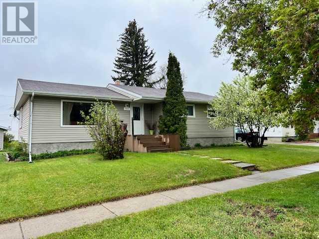 4804 47 Avenue, Forestburg, Alberta  T0B 1N0 - Photo 1 - A2205482