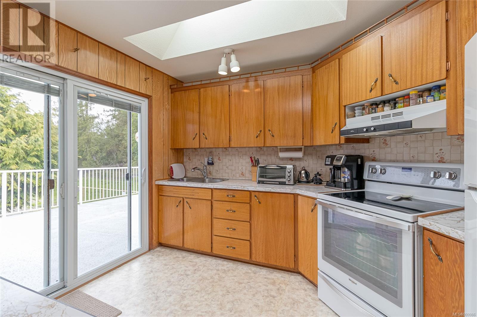 253 Hembrough Rd, Bowser, British Columbia  V0R 1G0 - Photo 21 - 999986