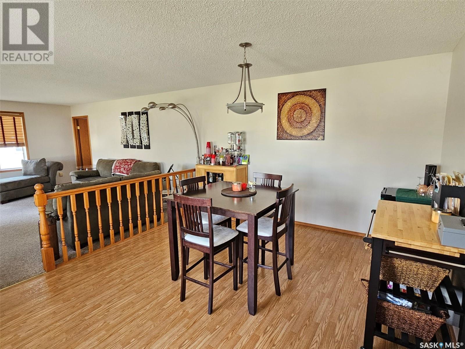 115 Carson Bay, Lampman, Saskatchewan  S0C 1N0 - Photo 4 - SK006063