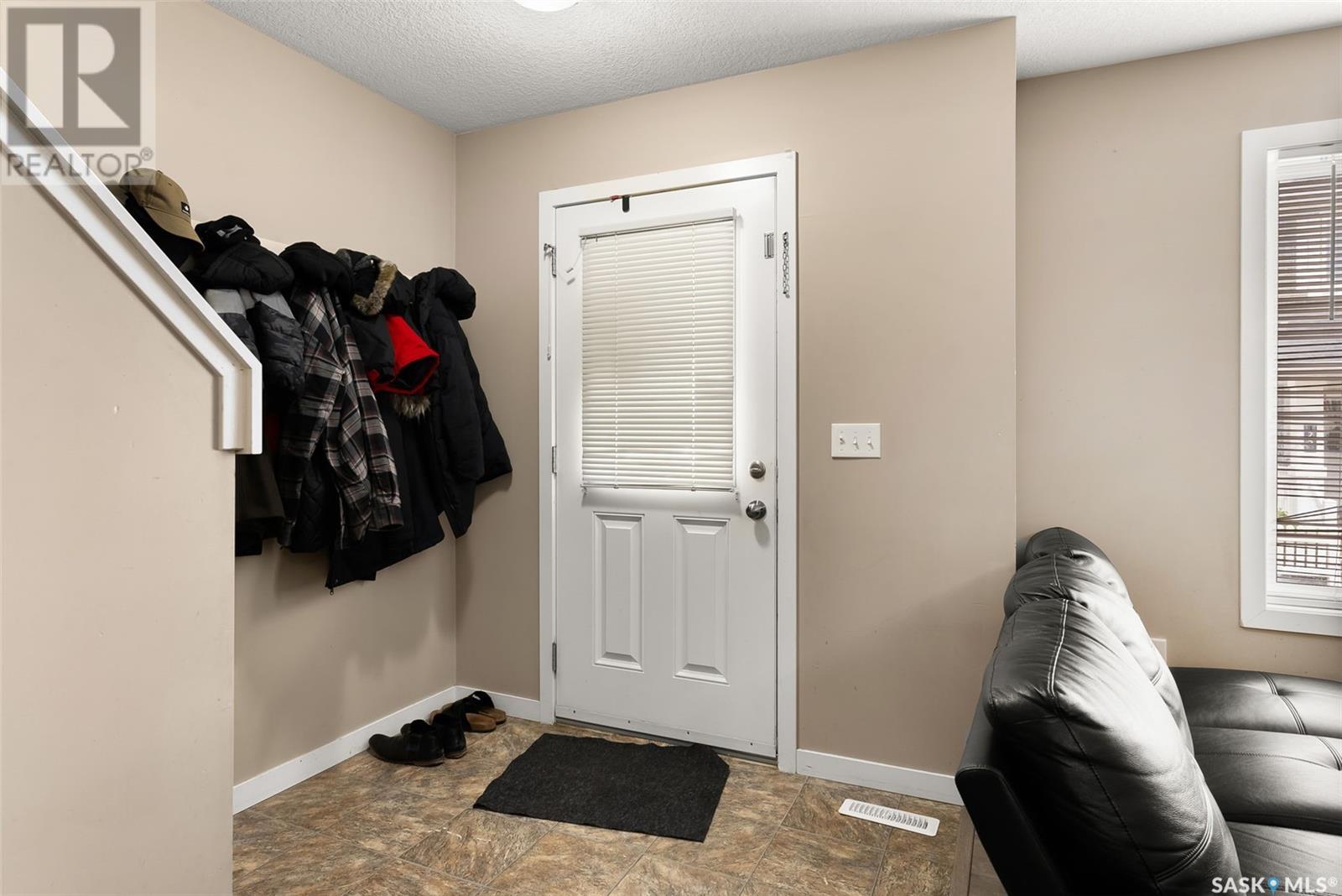 43 5278 Aerodrome Road, Regina, Saskatchewan  S4W 0H7 - Photo 3 - SK006060