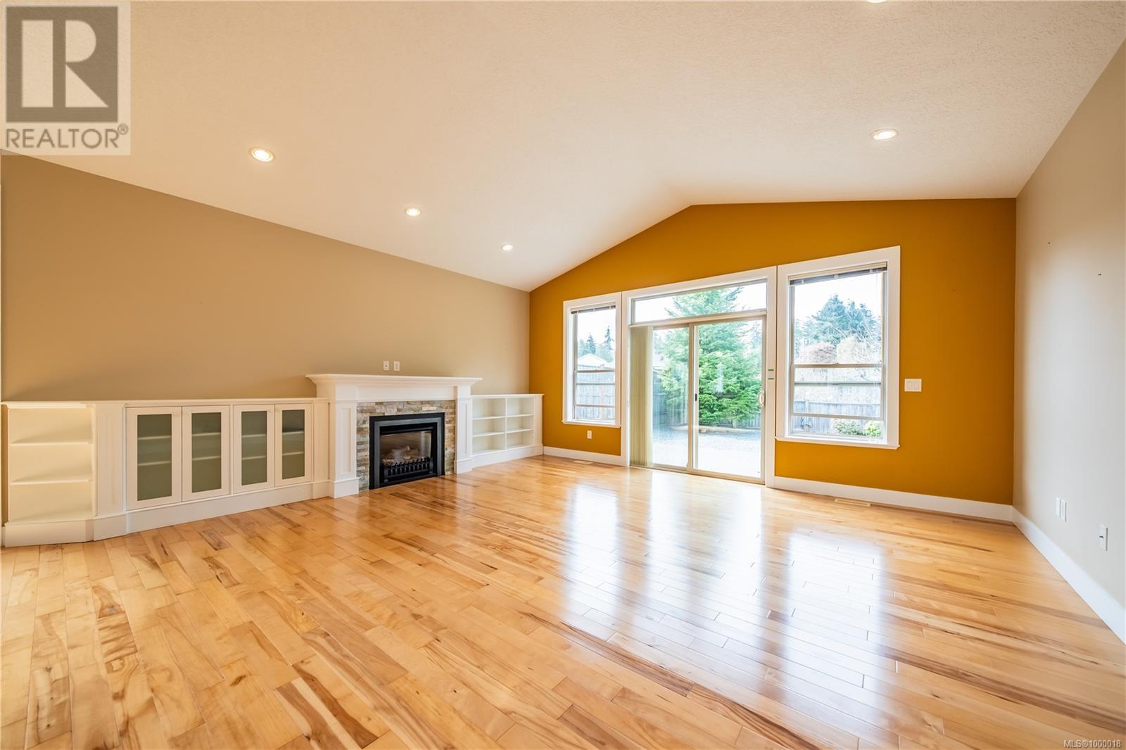 1441 Sumar Lane, Parksville, British Columbia  V9P 2E7 - Photo 4 - 1000018