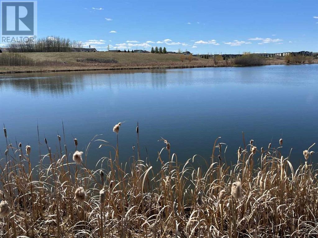 Property at 107 Walgrove Cove SE image 4