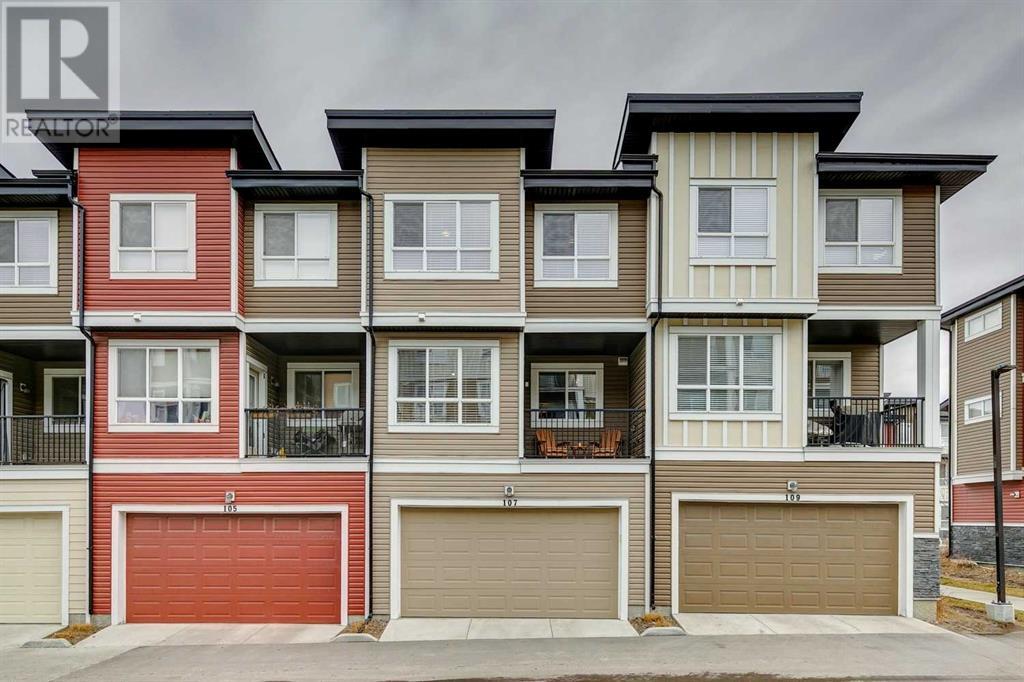 Property at 107 Walgrove Cove SE image 3