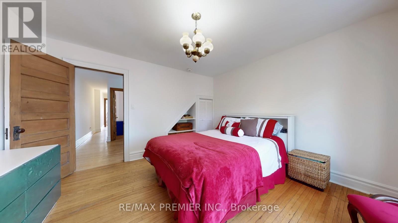147 Winchester Street, Toronto, Ontario  M4X 1B5 - Photo 16 - C12151297