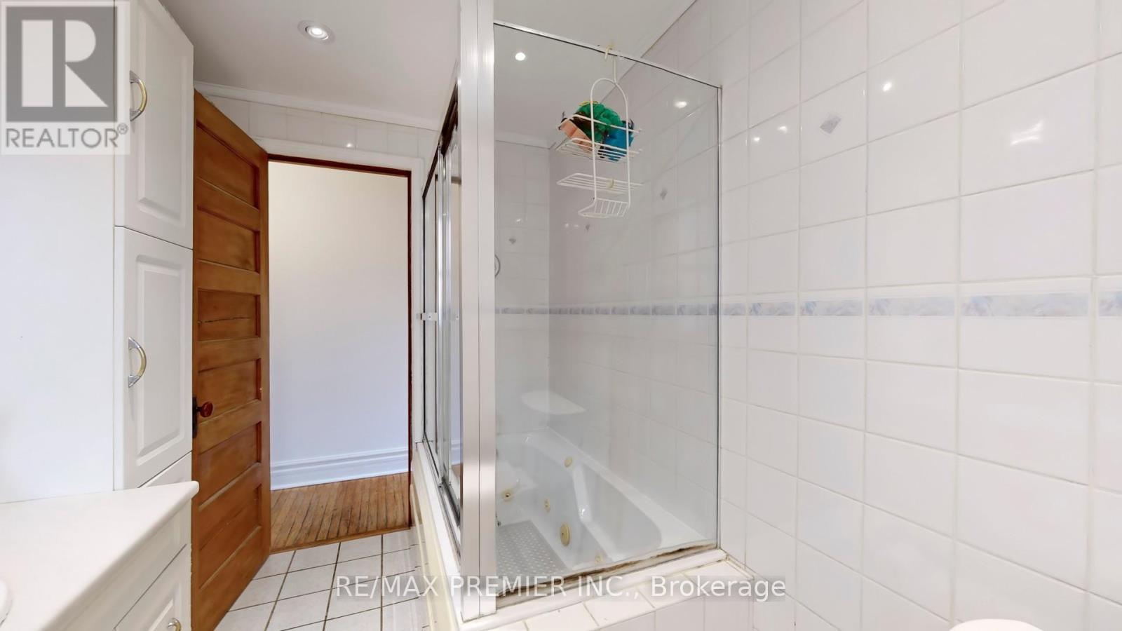147 Winchester Street, Toronto, Ontario  M4X 1B5 - Photo 22 - C12151297