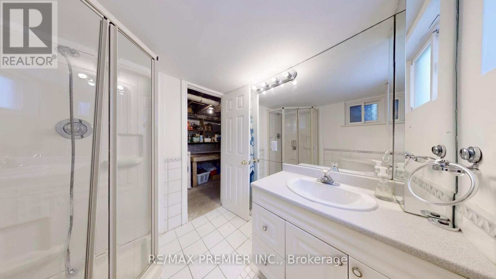 147 Winchester Street, Toronto, Ontario  M4X 1B5 - Photo 33 - C12151297