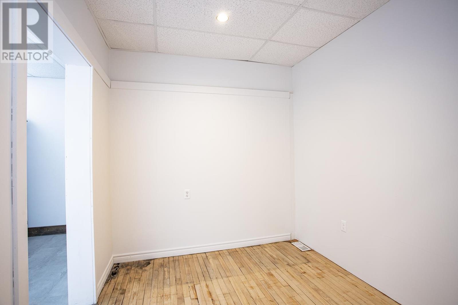 626 Queen St # 5, Sault Ste. Marie, Ontario  P6A 2A4 - Photo 10 - SM250836