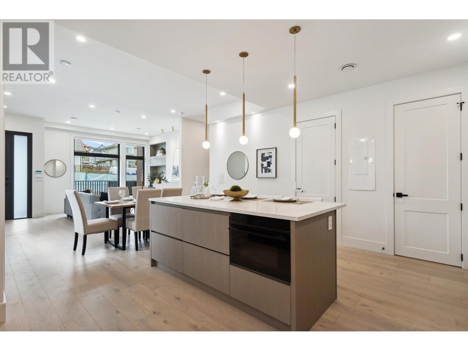 101 1038 Delestre Avenue, Coquitlam, British Columbia  V3K 2H2 - Photo 4 - R3003057