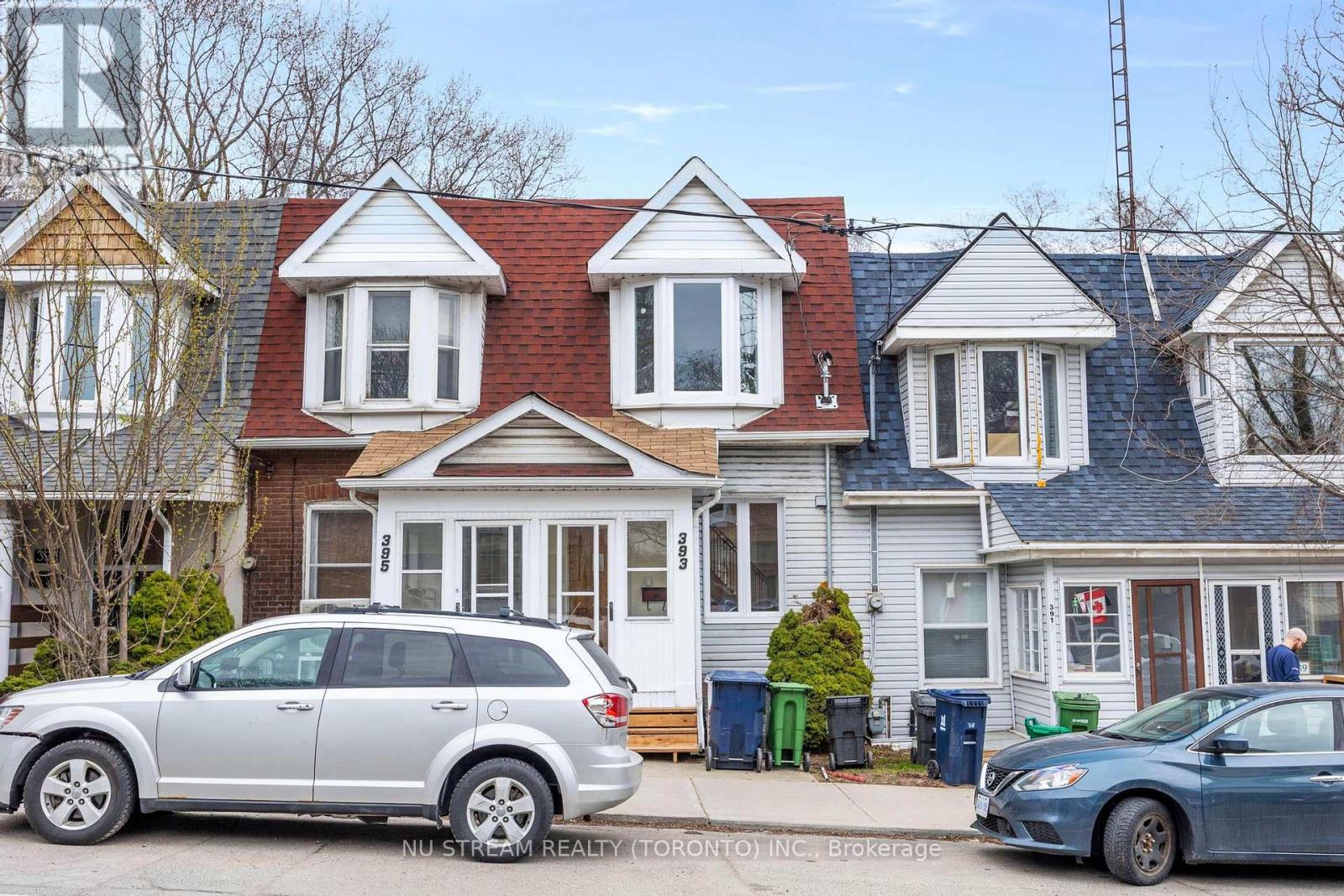 Lower Unit - 393 Jones Avenue, Toronto, Ontario  M4J 3G5 - Photo 2 - E12151295