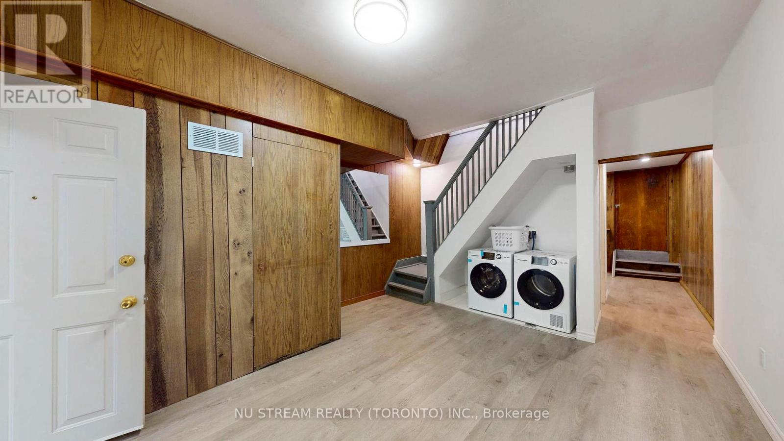 Lower Unit - 393 Jones Avenue, Toronto, Ontario  M4J 3G5 - Photo 7 - E12151295