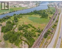 9150 TRANS CANADA  E Highway, kamloops, British Columbia