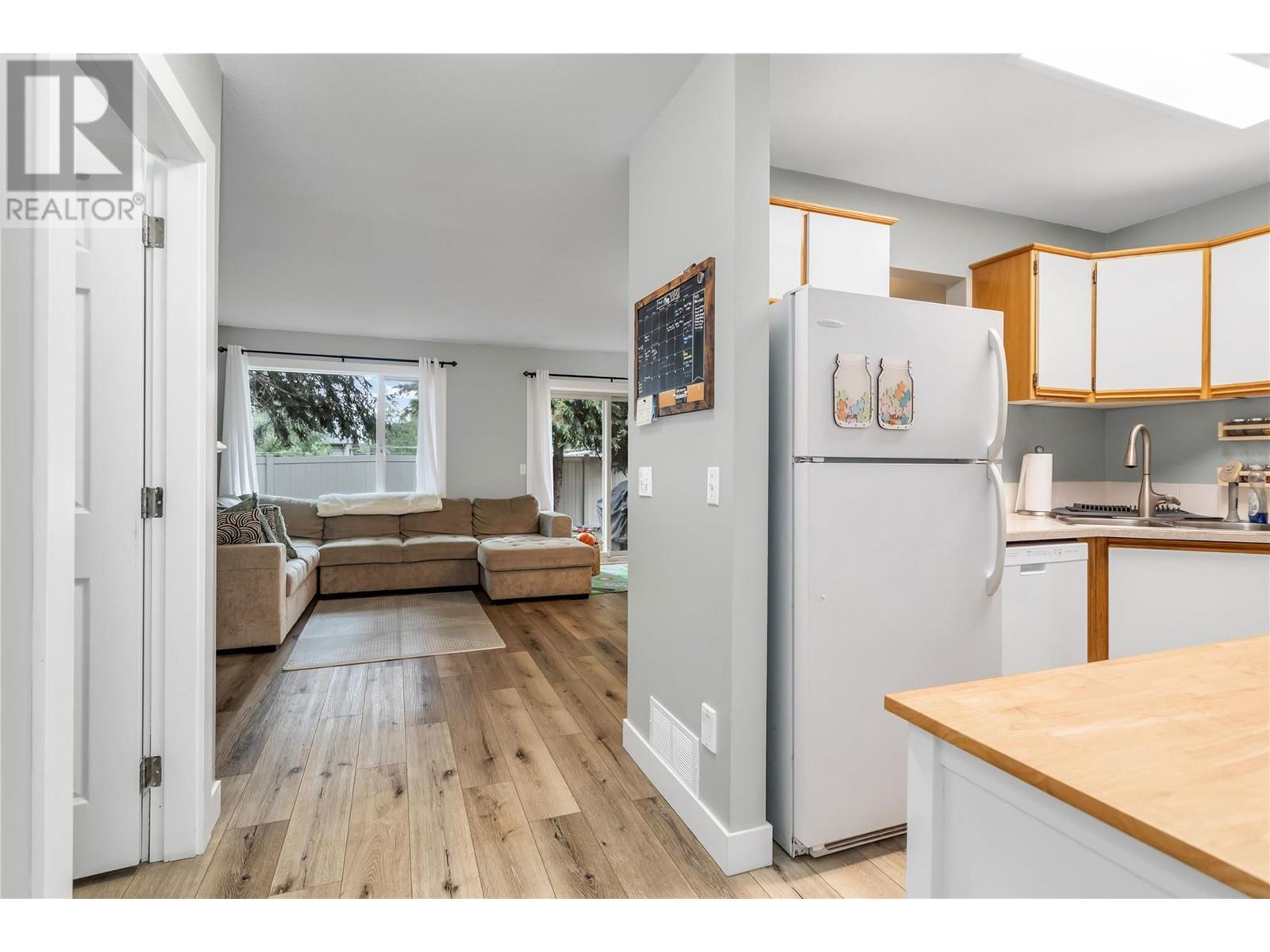 150 Franklyn Road Unit# 4, Kelowna, British Columbia  V1X 3X5 - Photo 8 - 10347903