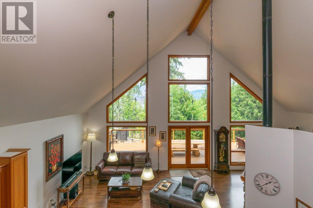 2611 Duncan Road, Blind Bay, British Columbia  V0E 1H1 - Photo 12 - 10347755