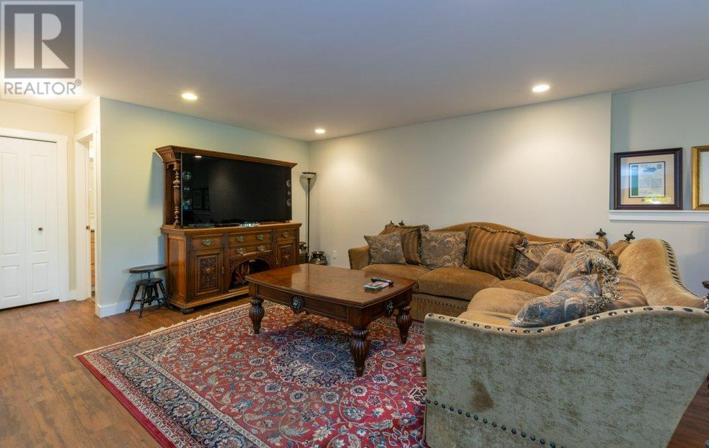 2611 Duncan Road, Blind Bay, British Columbia  V0E 1H1 - Photo 27 - 10347755