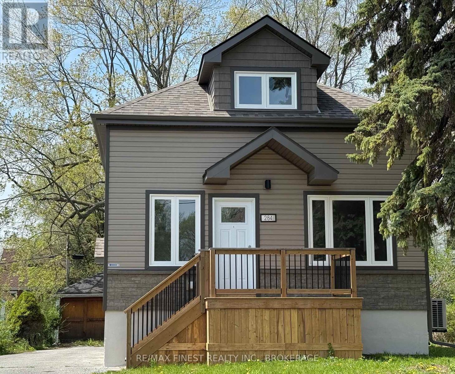 284 Westdale Avenue, Kingston (Central City East), Ontario  K7L 4S7 - Photo 2 - X12151426