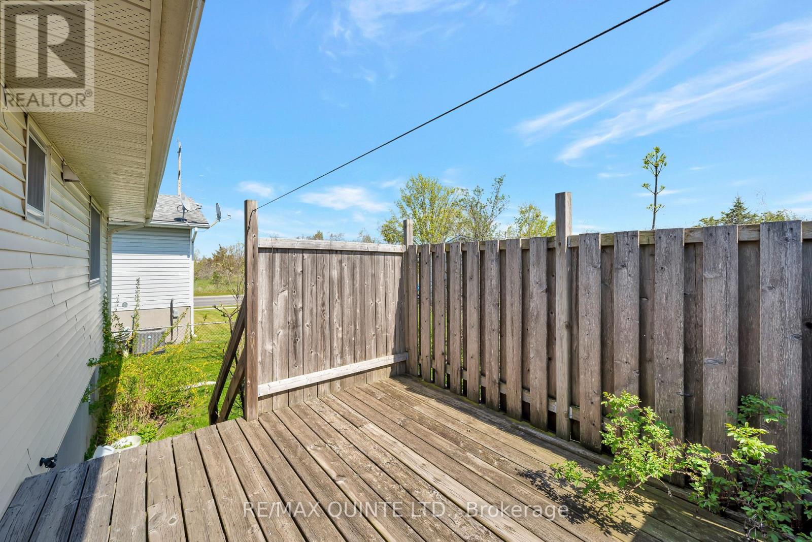 66 Bogart Crescent, Belleville, Ontario  K8P 5E8 - Photo 38 - X12151493