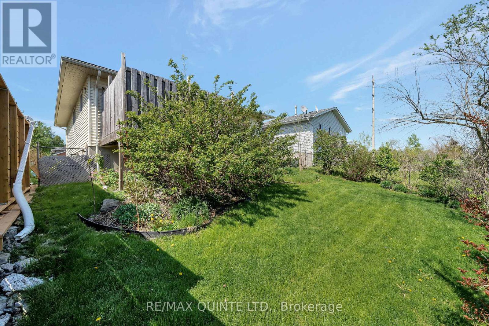66 Bogart Crescent, Belleville, Ontario  K8P 5E8 - Photo 42 - X12151493