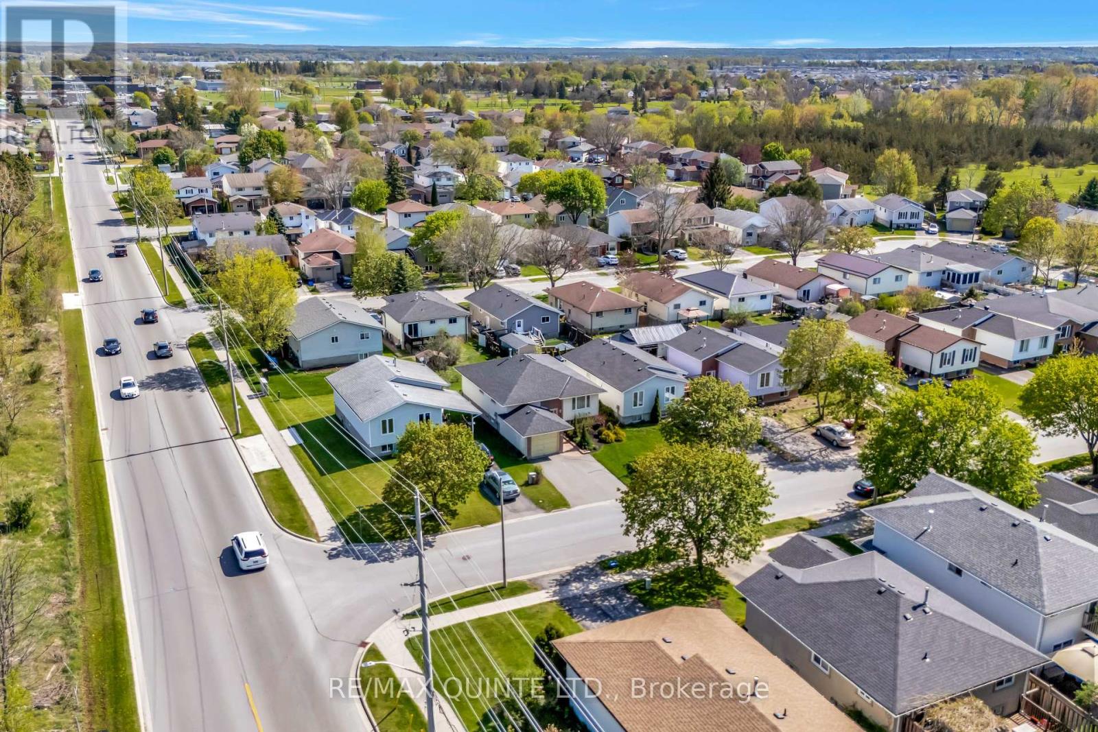66 Bogart Crescent, Belleville, Ontario  K8P 5E8 - Photo 45 - X12151493